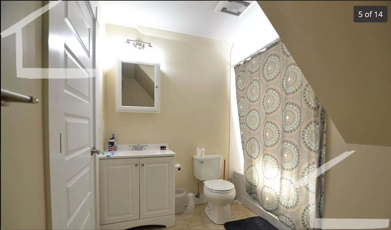 73 Leicester St - Photo 5 of 13