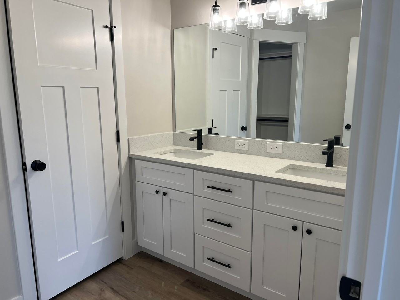 3980 Maple Tree Way - Photo 7 of 8