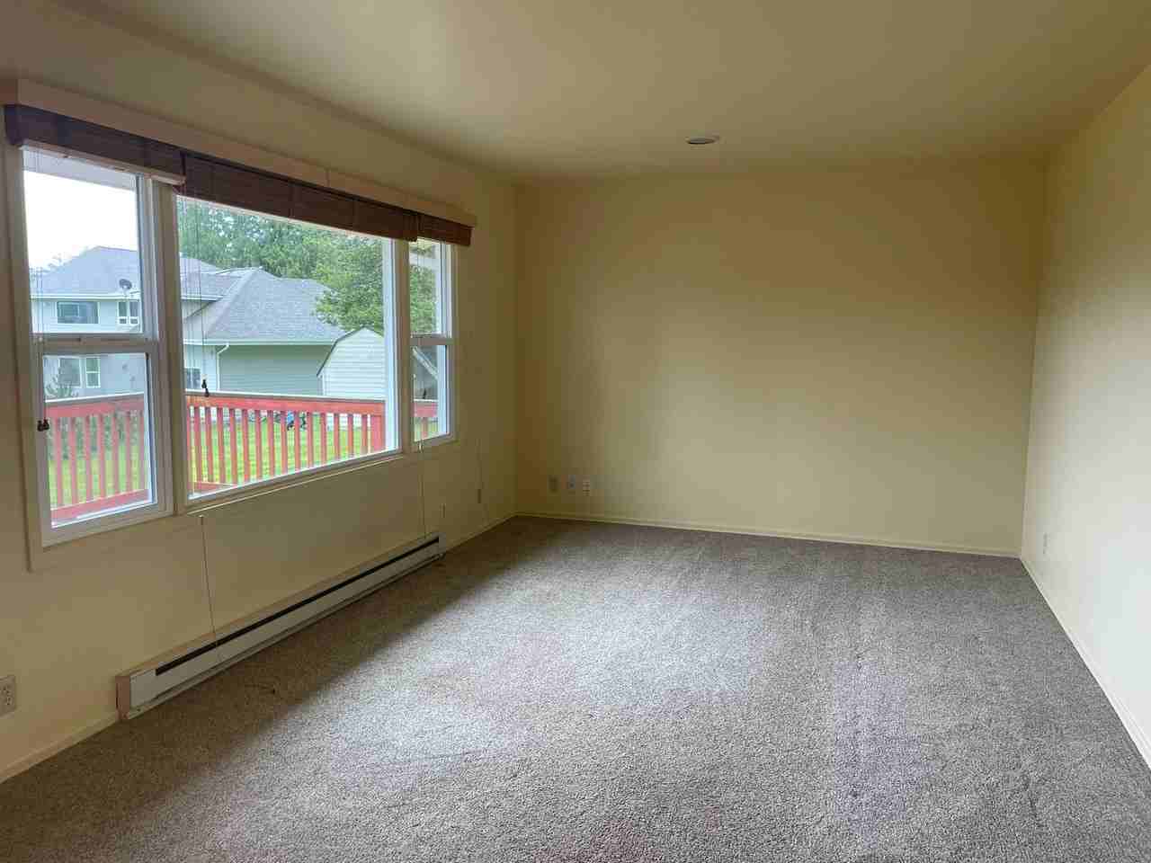 870 Greentree Dr - Photo 5 of 20