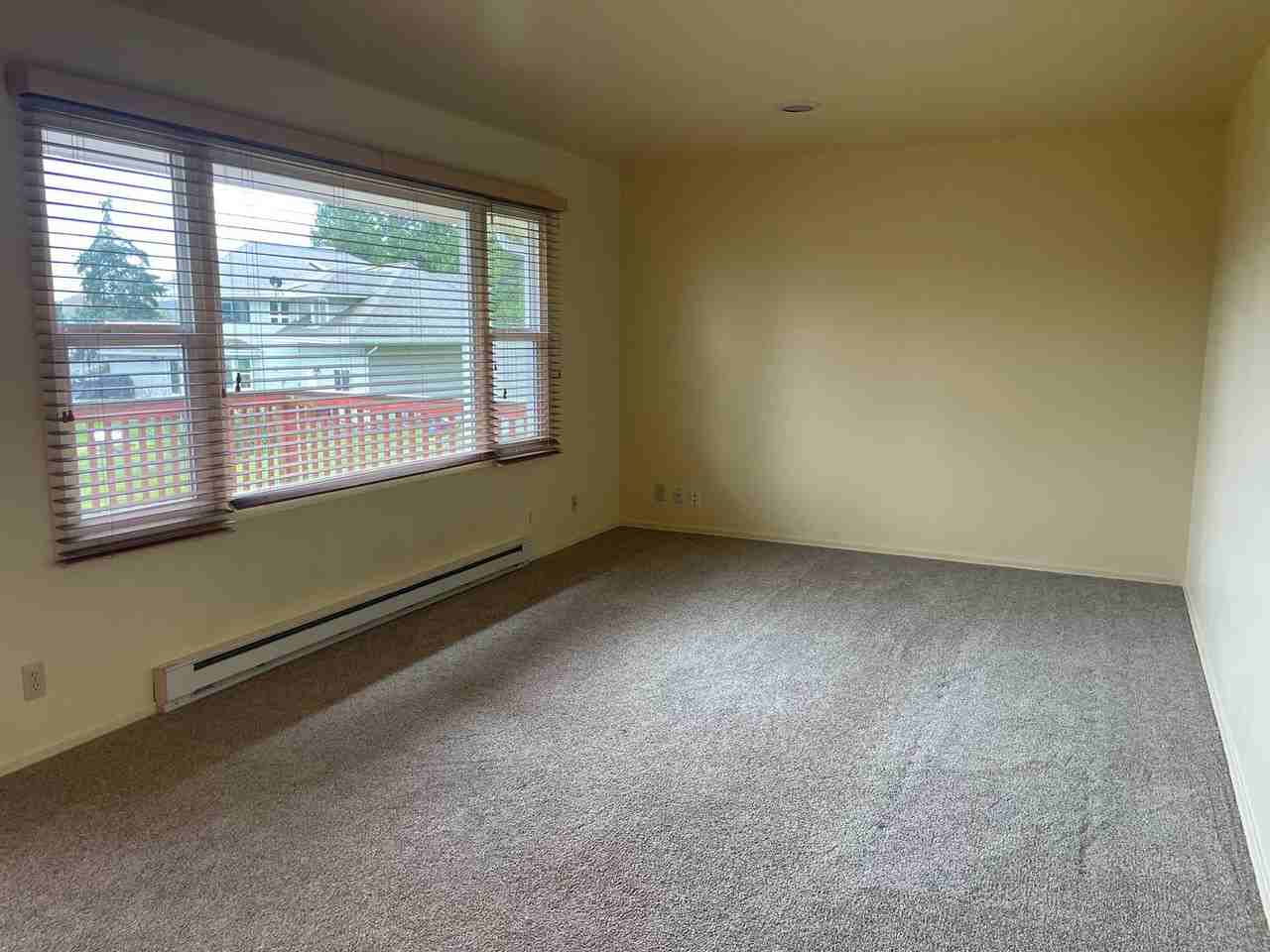 870 Greentree Dr - Photo 6 of 20