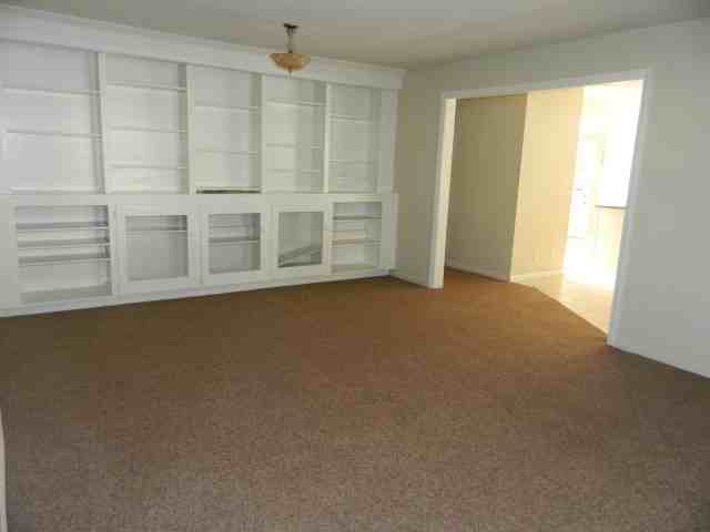 200 Shepard Ln - Photo 6 of 16