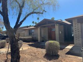featured image of 2319 E Balboa Dr