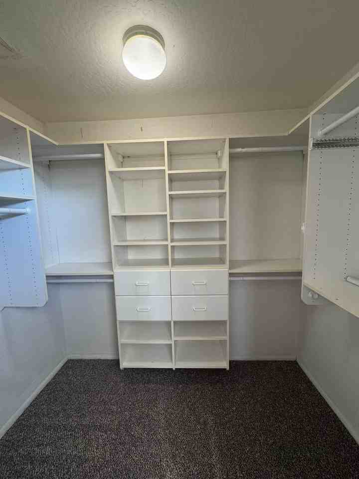 2319 E Balboa Dr - Photo 4 of 20
