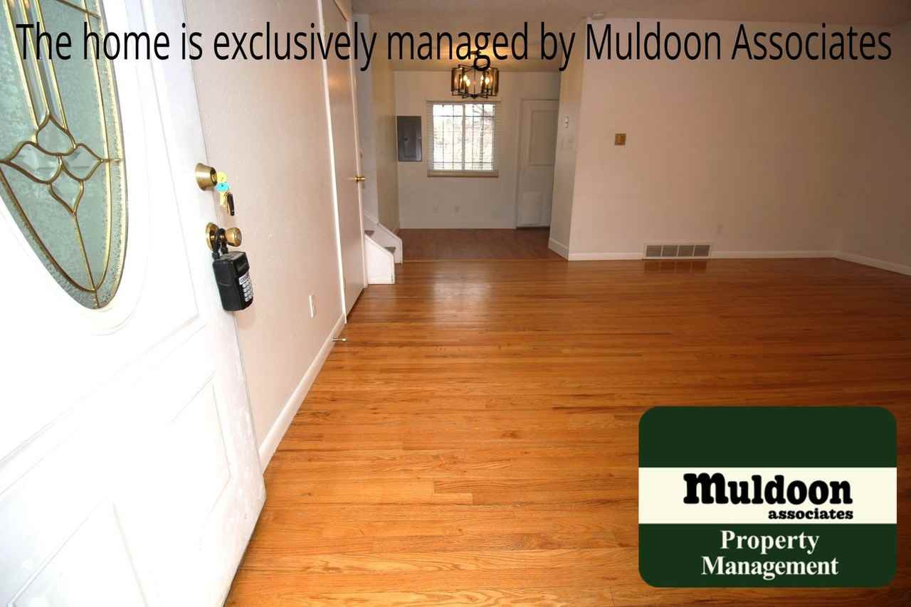 1327 Tonka Ave - Photo 3 of 29