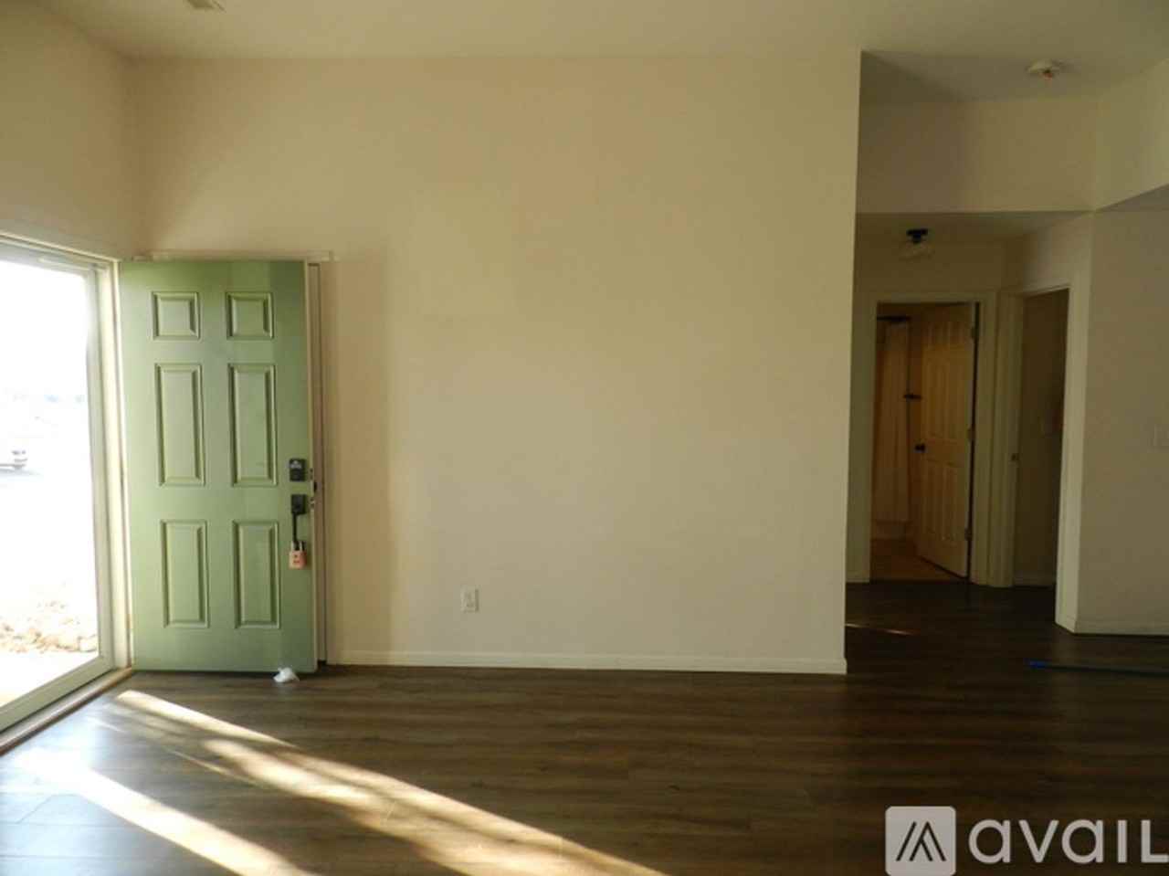 24118 Tanglewood Rd - Photo 6 of 13