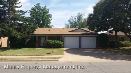 4805 61st St - Photo 3 of 29