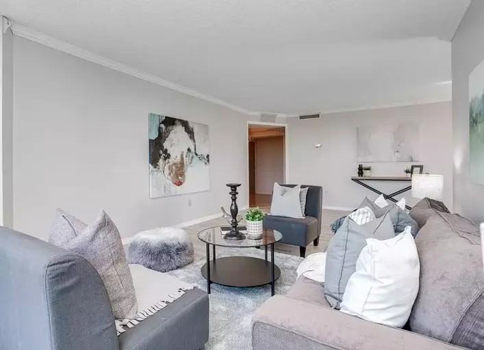 700 Wilson Rd N #305 - Photo 2 of 8