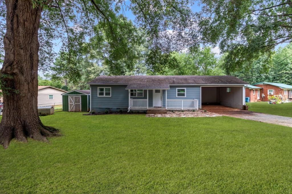 4792 Mabel Street - Photo 3 of 44