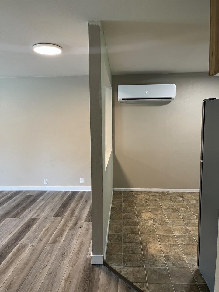 570 Ne #A - Photo 2 of 21