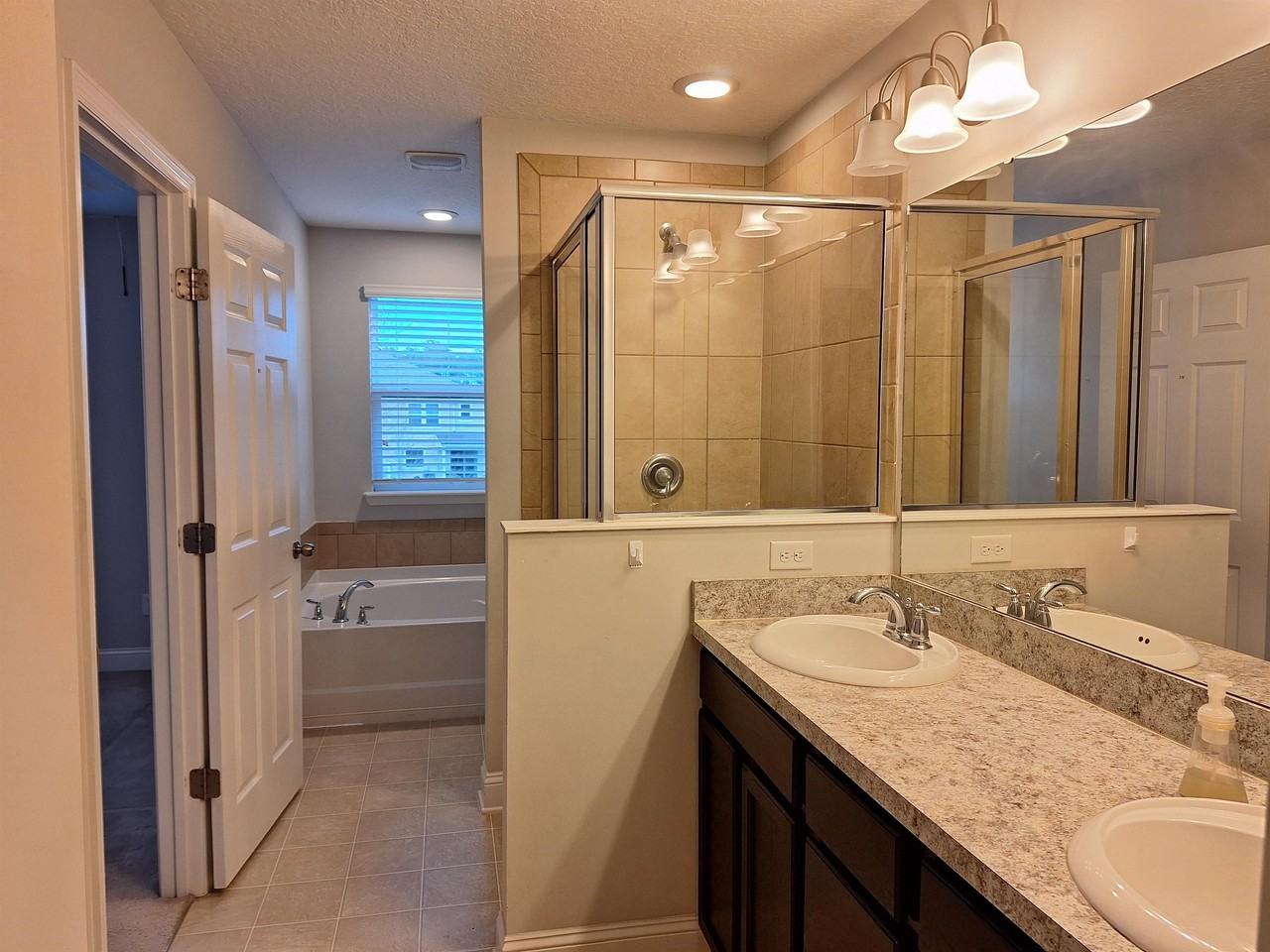 182 Nelson Ln #1 - Photo 7 of 35