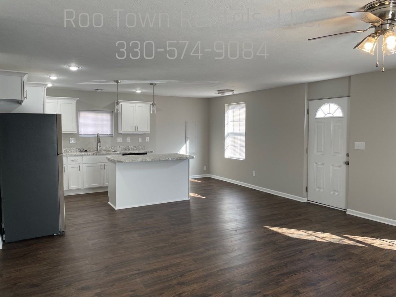 736 Washington St - Photo 2 of 50