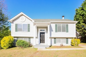featured image of 2103 Victoria Pl