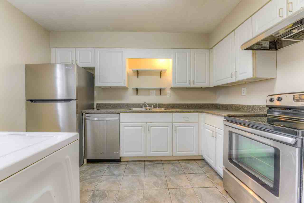 2293 Madison Ave - Photo 7 of 27