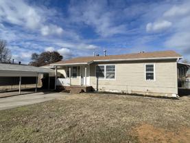 9305 Ne 13th St - Photo 1 of 1