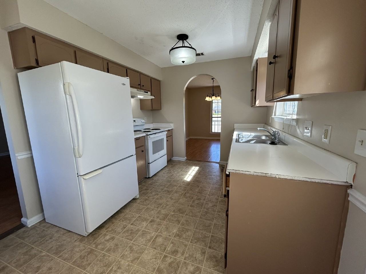 1559 Hedrick Ct - Photo 6 of 12