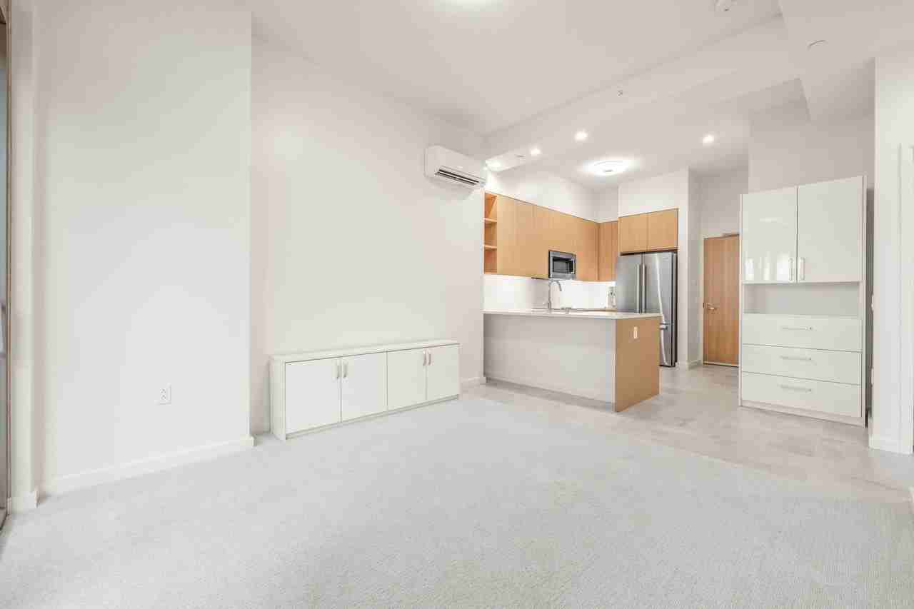 1388 Kapiolani Blvd #810 - Photo 7 of 32