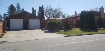 featured image of 1803 E 40th Ave