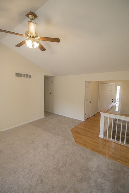 4708 Manhasset Dr - Photo 2 of 32