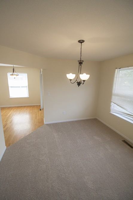 4708 Manhasset Dr - Photo 4 of 32