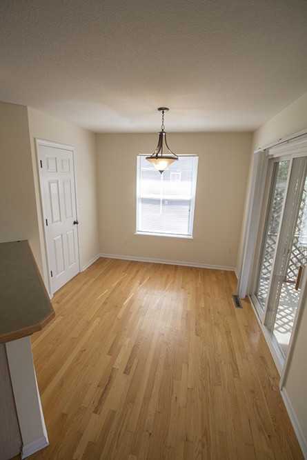 4708 Manhasset Dr - Photo 5 of 32