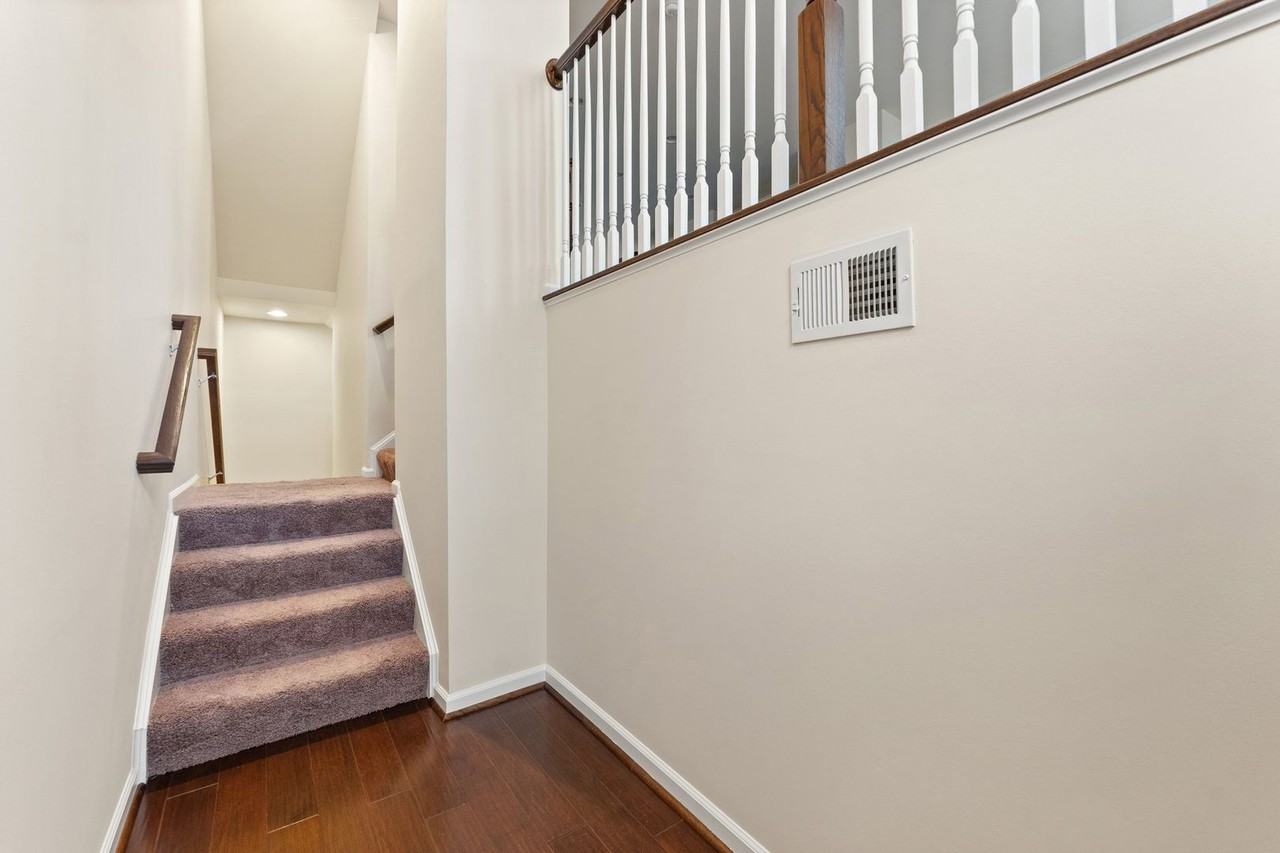 11825 Lake Baldwin Dr - Photo 3 of 42