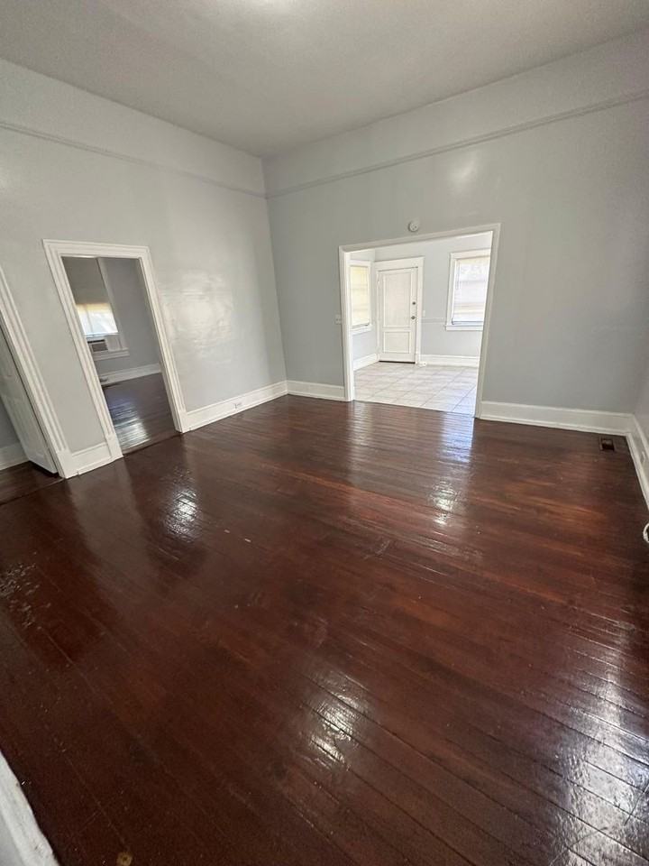 130 E 5th St - Photo 2 of 16