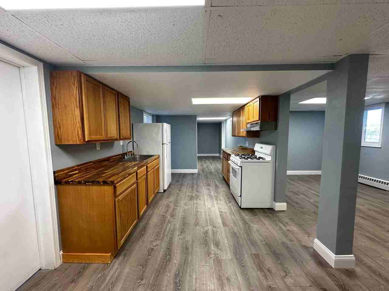 Industrial Area Apartment Rentals Security Reference: Tibor St 3900 Vs Apartments 3900 Tibor St Fairbanks Ak