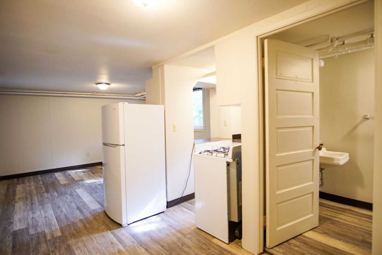 4937 S Corbett Ave #9 - Photo 4 of 7