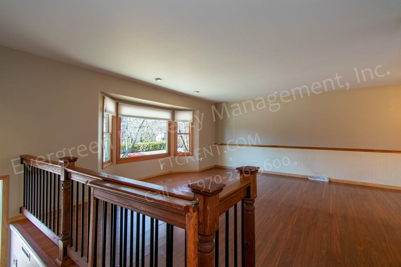 2206 Wakefield Dr - Photo 5 of 38