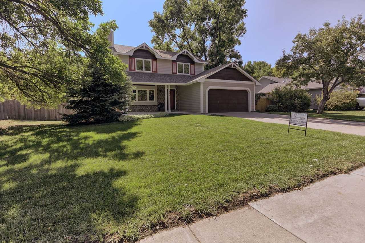 1631 Barnwood Dr - Photo 2 of 42