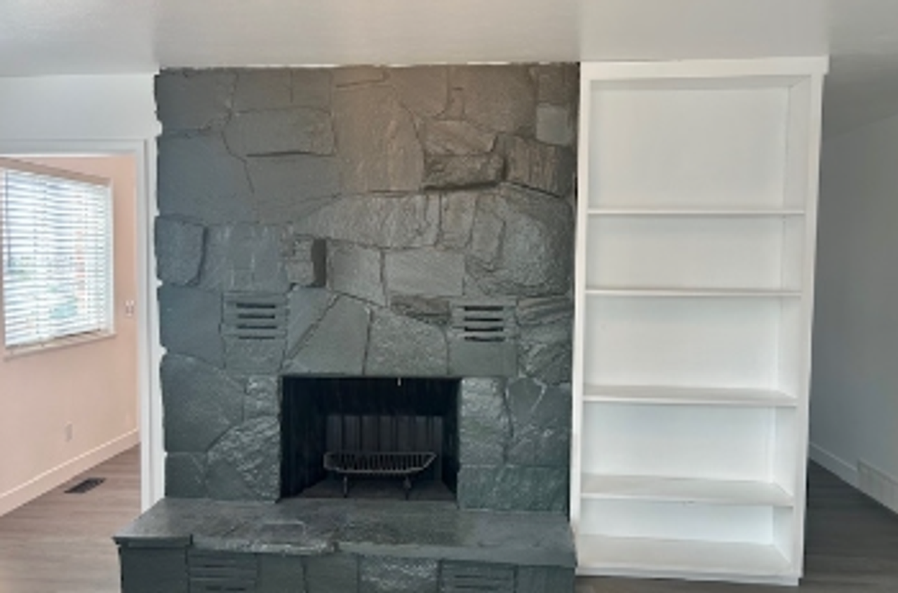 1485 Sandhill Rd - Photo 4 of 10