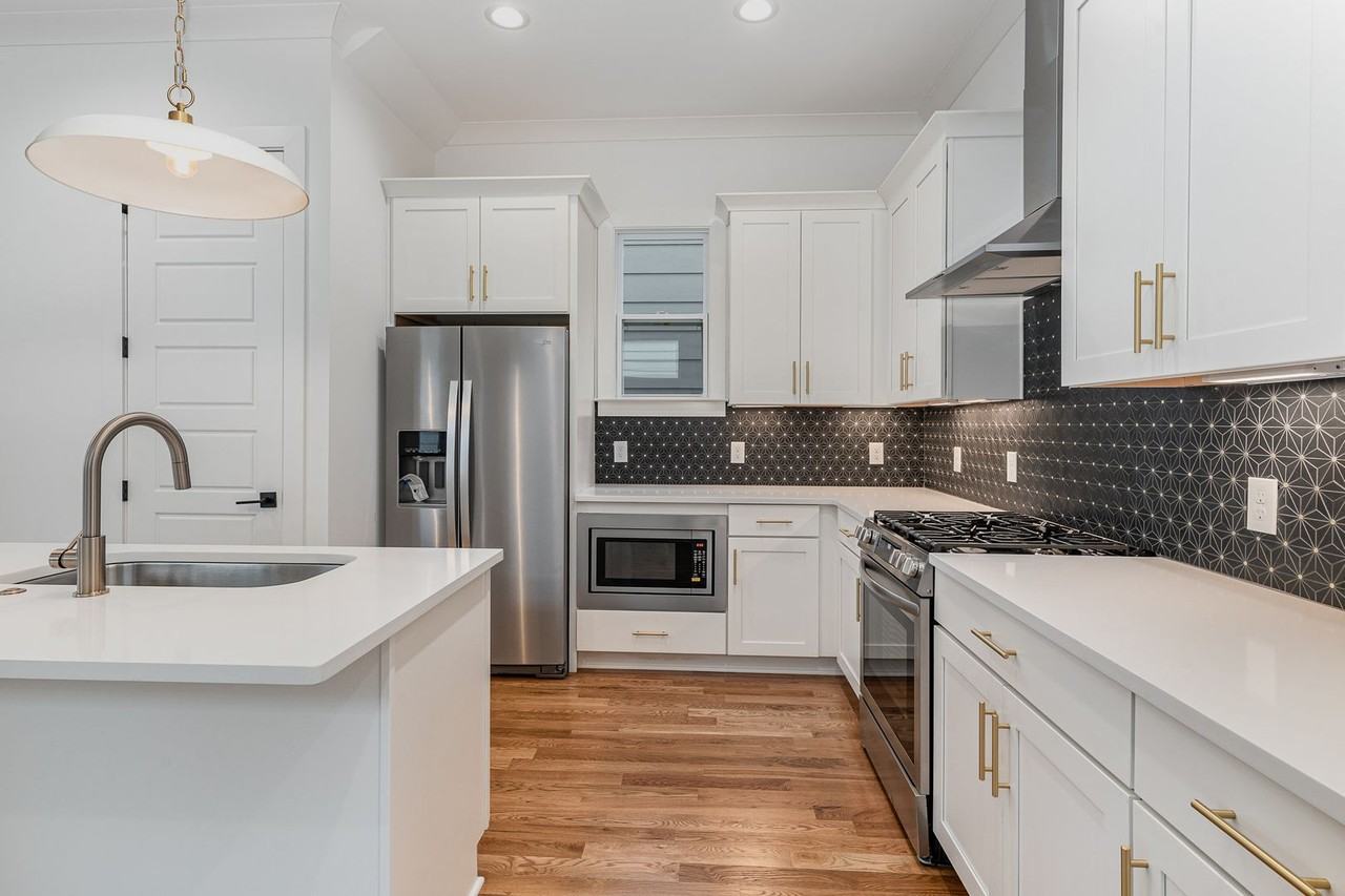 5202B Georgia Ave - Photo 5 of 15