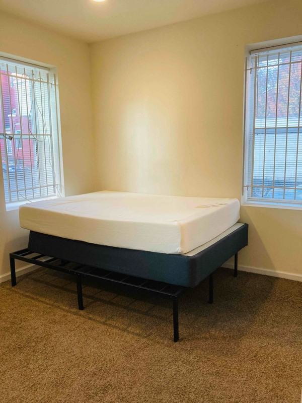 1447 N 17th St #A - Photo 5 of 12