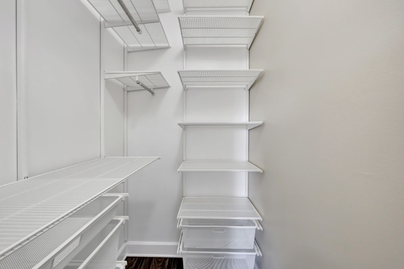 4729 Nwst - Photo 2 of 19