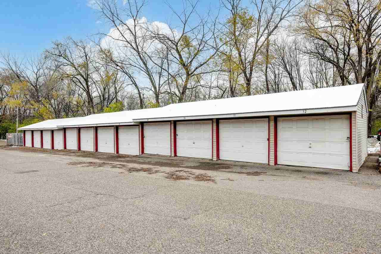 Sherwood Glen - Photo 6 of 50