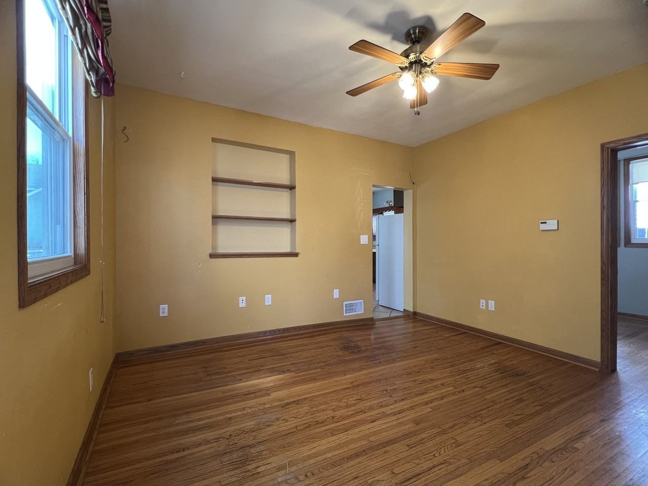 2831 Jackson Street - Photo 3 of 15