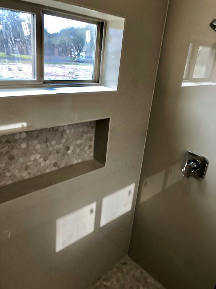 604 Camelot Drive - Photo 3 of 36