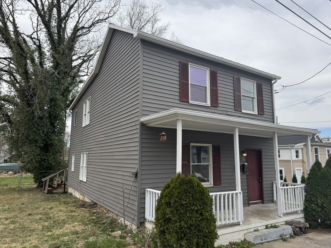 206 South Lawrence Street - B - Photo 2 of 16