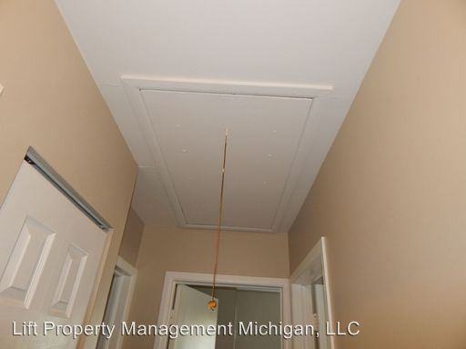 2552 Emogene St - Photo 3 of 7