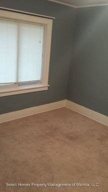 146 S Meridian Ave - Photo 3 of 7