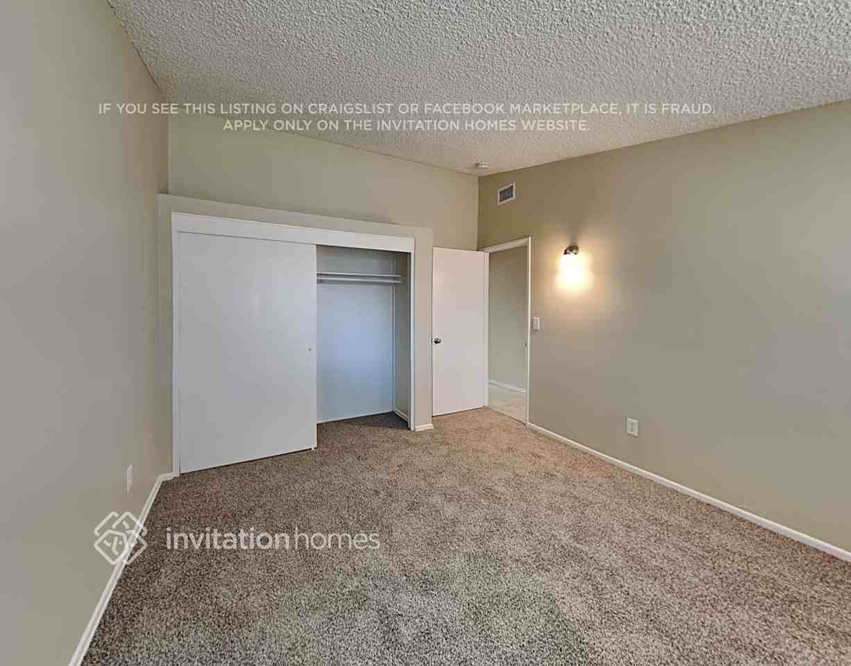 8893 Shawnee St - Photo 6 of 13