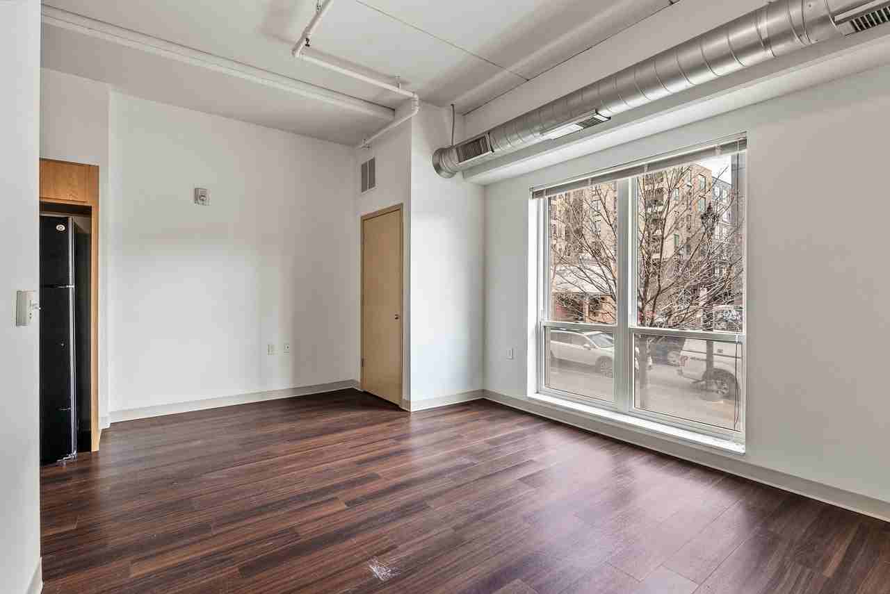 Fourth Street Co-op Apartments - Photo 5 of 44