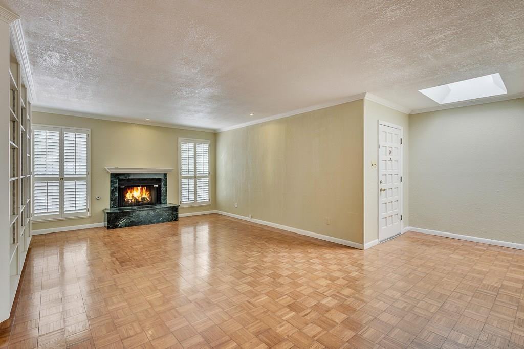 6143 Sierra Valle Ln - Photo 3 of 36