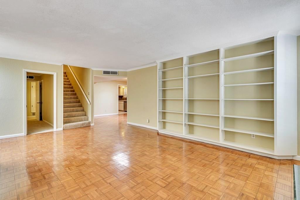 6143 Sierra Valle Ln - Photo 5 of 36