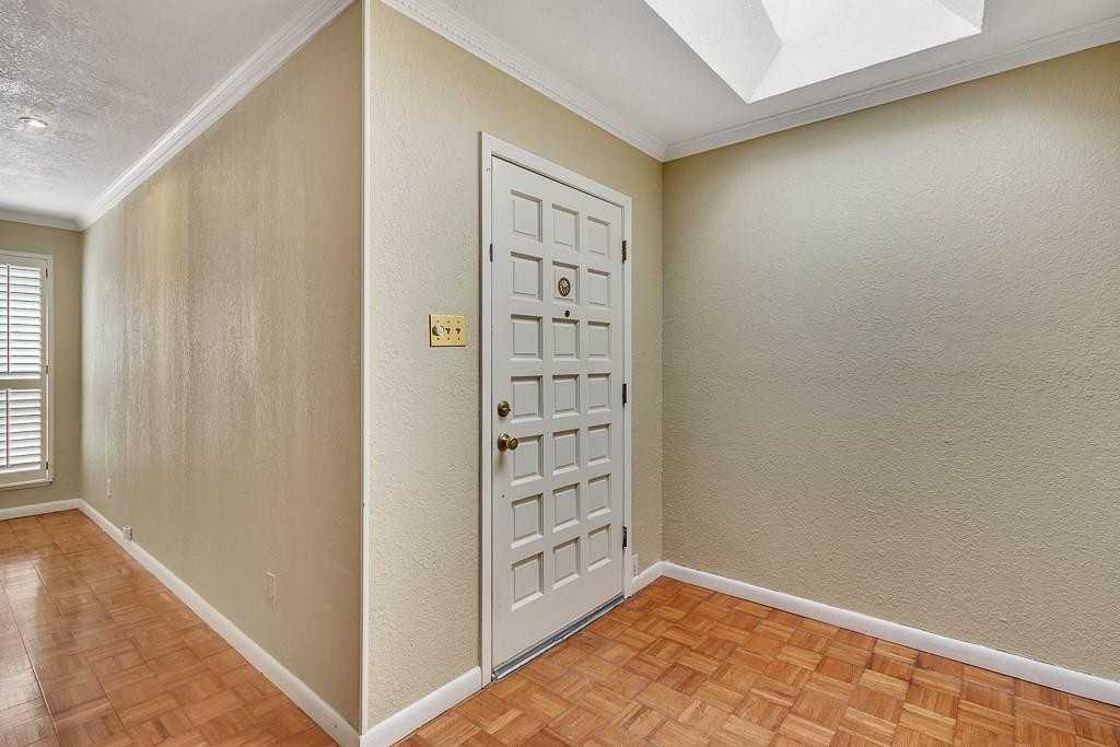 6143 Sierra Valle Ln - Photo 7 of 36