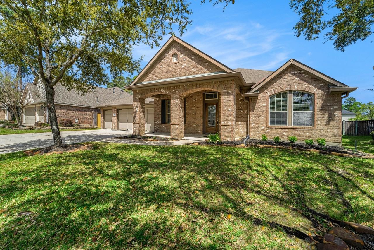 3619 Beacon Green Ln - Photo 3 of 30