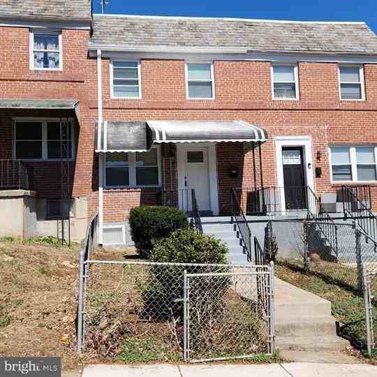 3802 Rokeby Rd - Photo 2 of 16