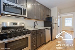 featured image of 5135 W Windsor Ave #1W