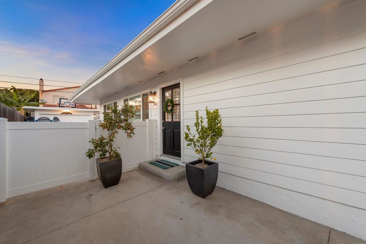 115 Avenida Santa Inez - Photo 4 of 33