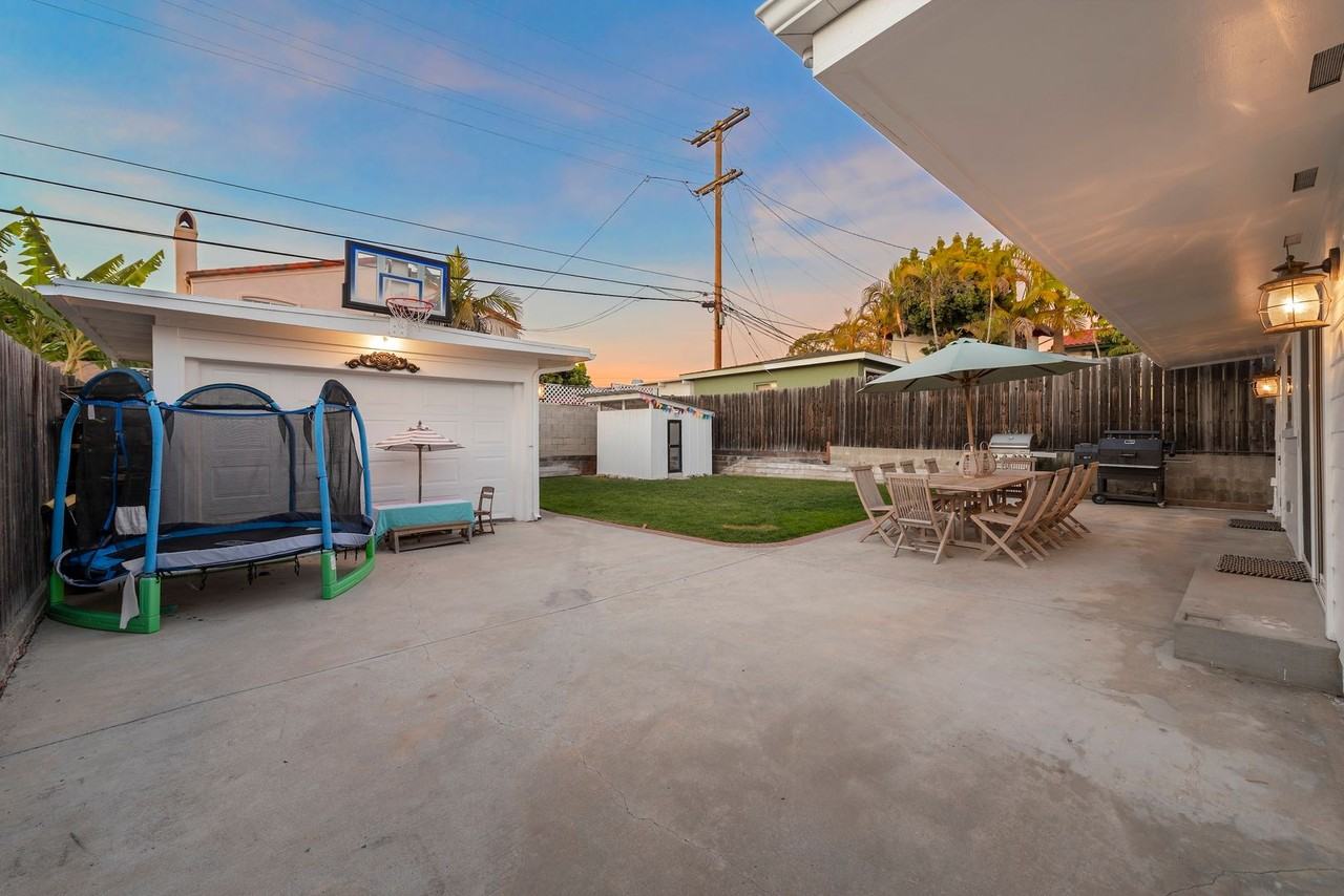 115 Avenida Santa Inez - Photo 5 of 33